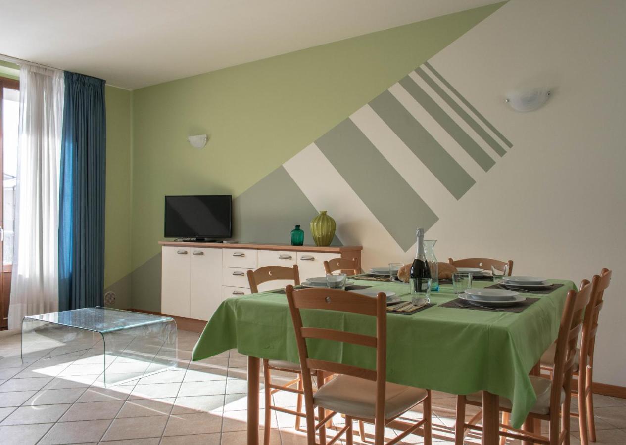 Residence Terme Di San Giacomo Sarnano Exterior foto